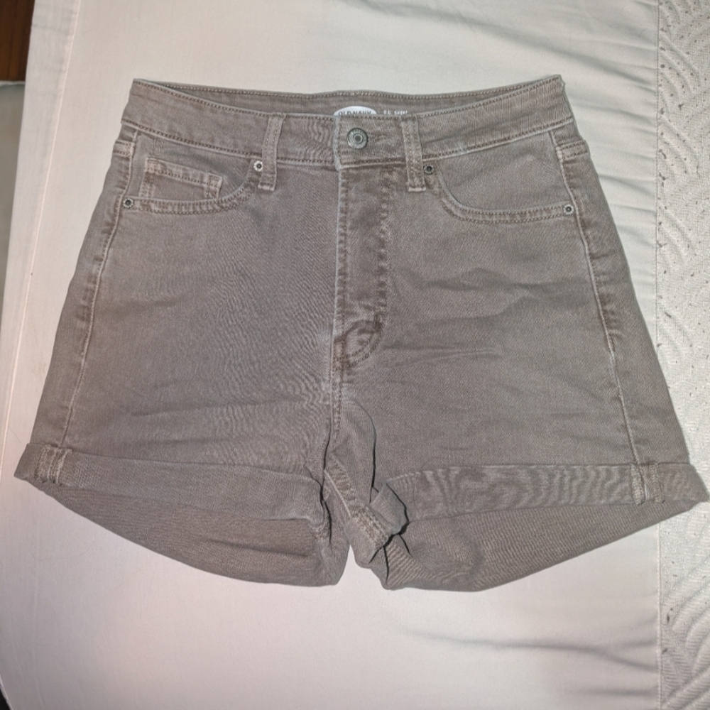 Old navy denim shorts!